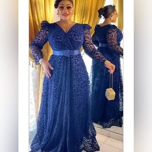 Elegant Blue Lace Evening Gown